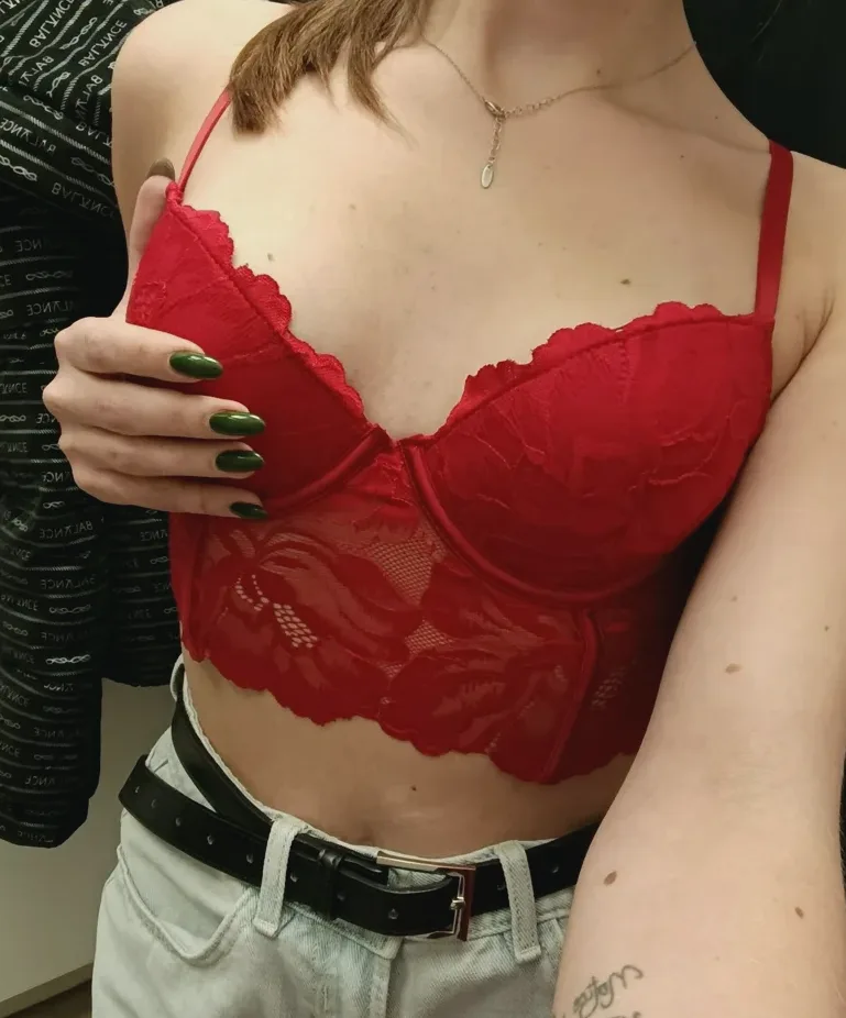 Nicoleta, 28 anni