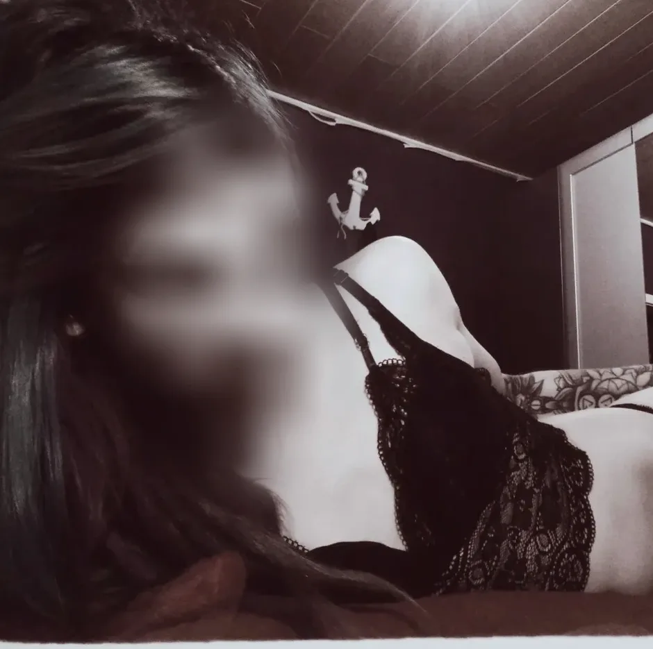 Sana, 27 anni